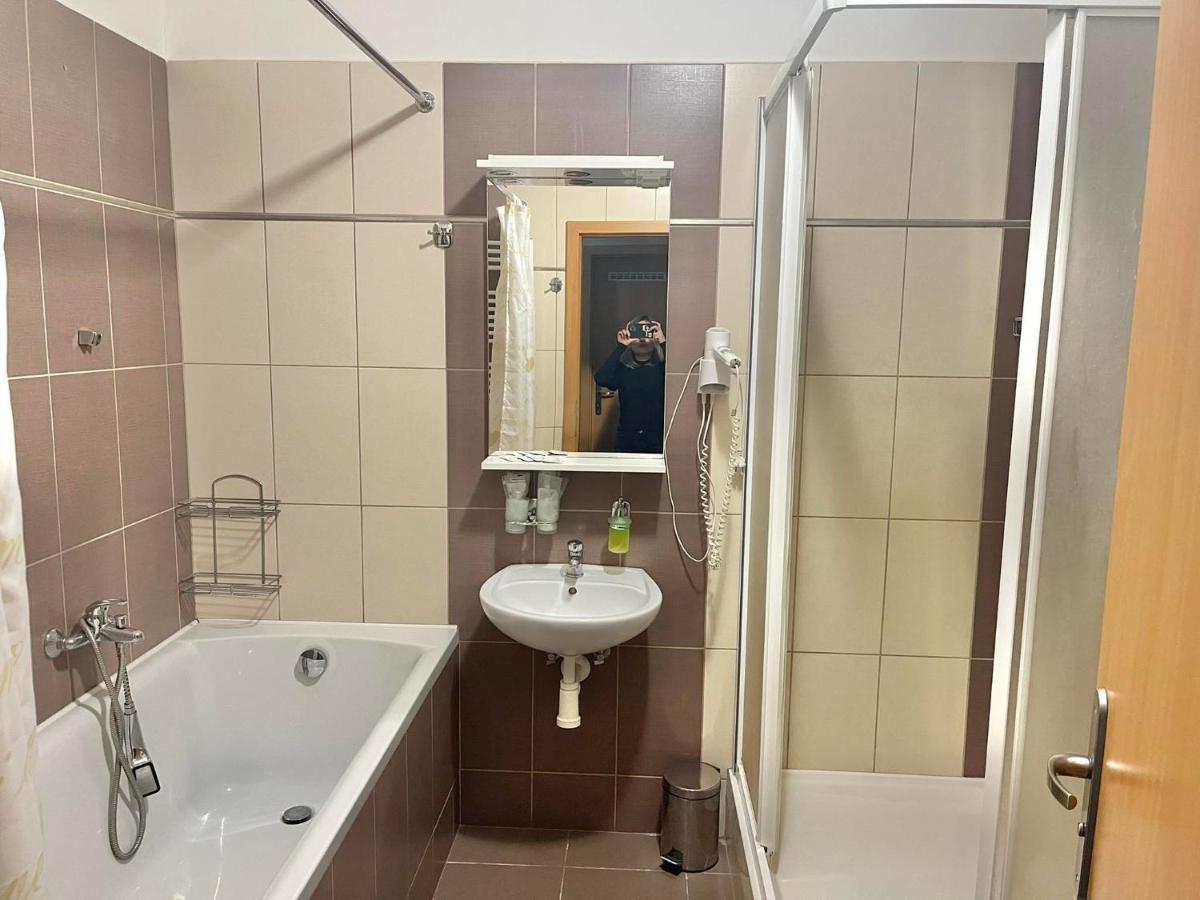 Penzion Mova Kadaň Eksteriør bilde